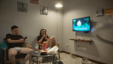 酒店约炮离异女同事 骚穴饥渴狂操不止
